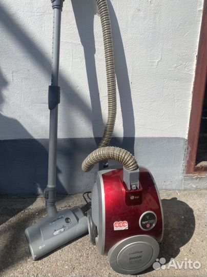 Пылесос LG