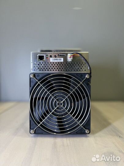 Asic Майнер Whatsminer m50 114TH/s