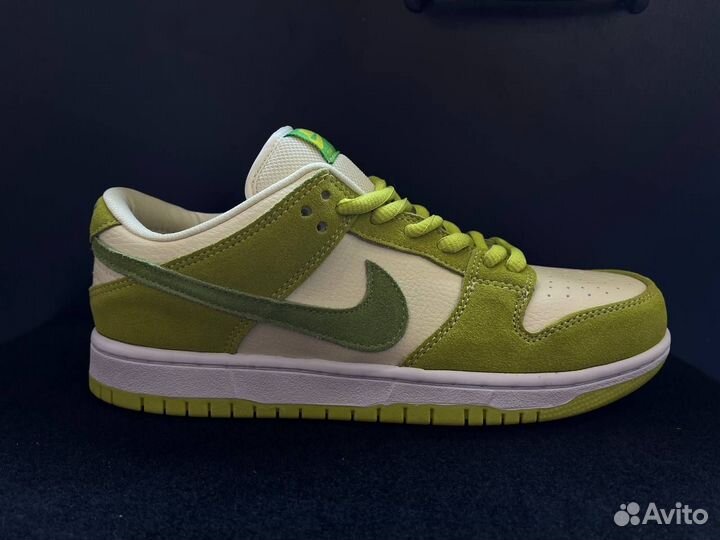 SB Dunk Low Green Apple