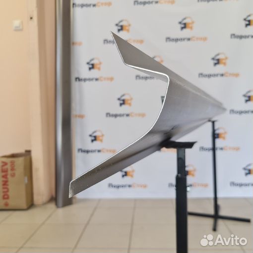 Кузовные пороги Honda Civic ремонтные комплект