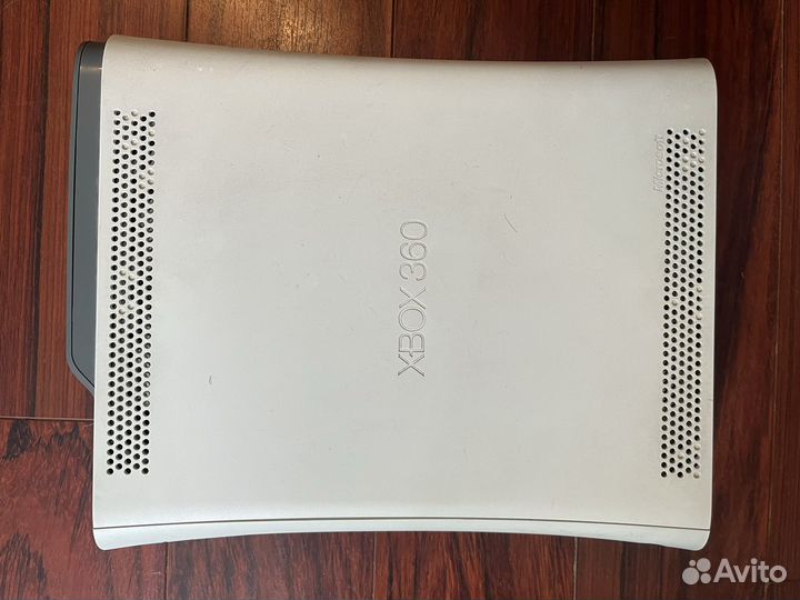 Приставка Xbox 360