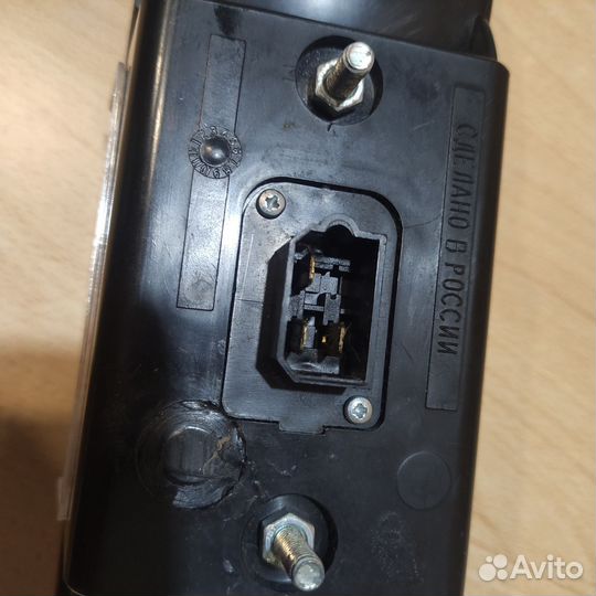 Фонарь задний