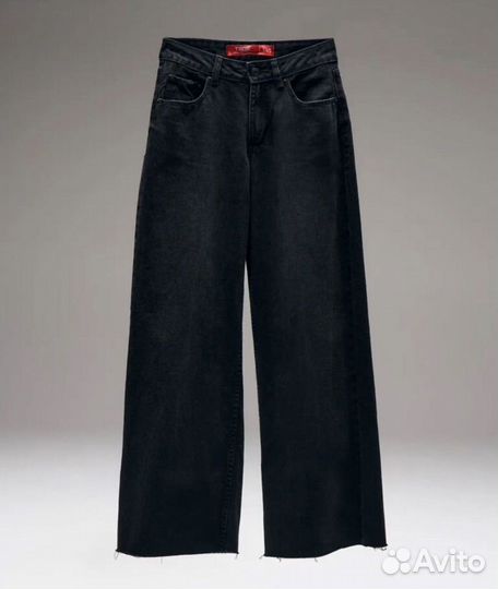 Джинсы черные