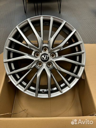 Новые диски R19 на Toyota RAV4 5/114.3