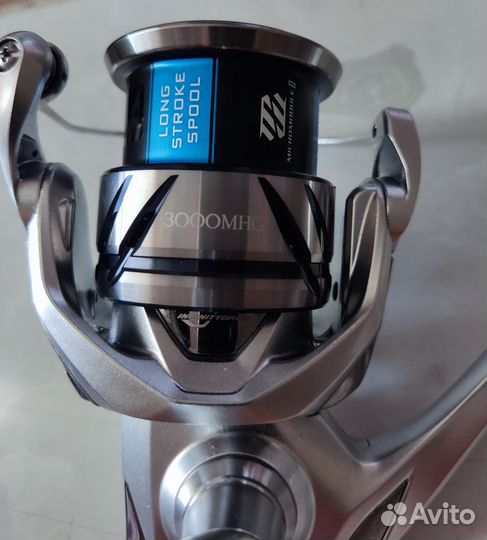 Катушка shimano 23 stradic 3000 MHG