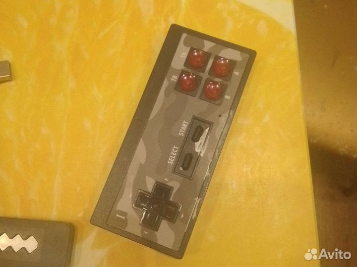 Приставка игровая