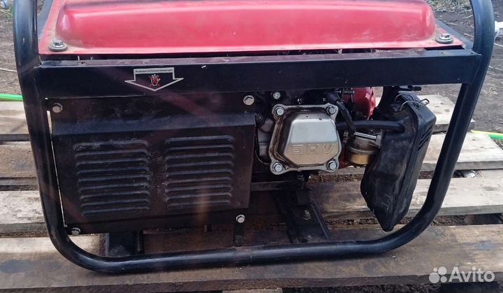 Генератор бензиновый бу