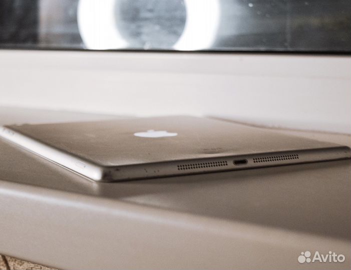 Планшет iPad Air 128gb
