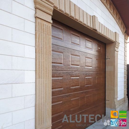 Секционные ворота alutech