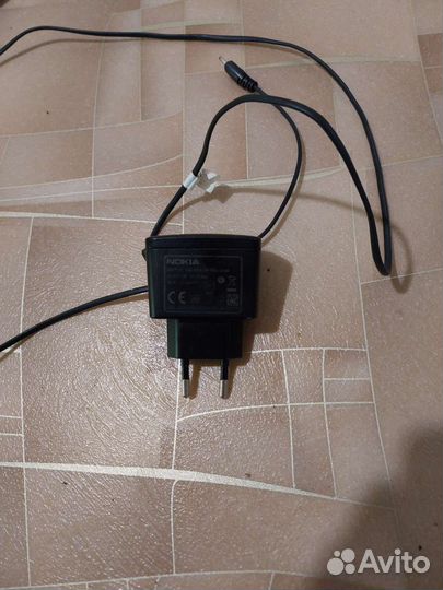 Зарядное устройство