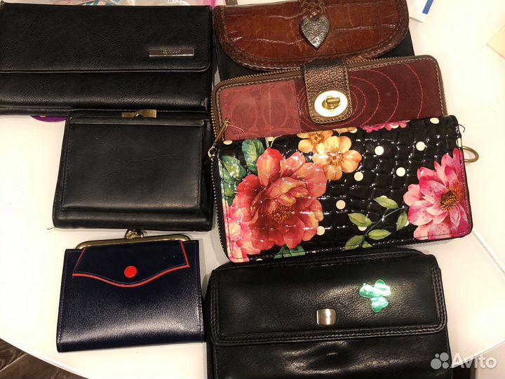 Кожаные брендовые, женские кошельки