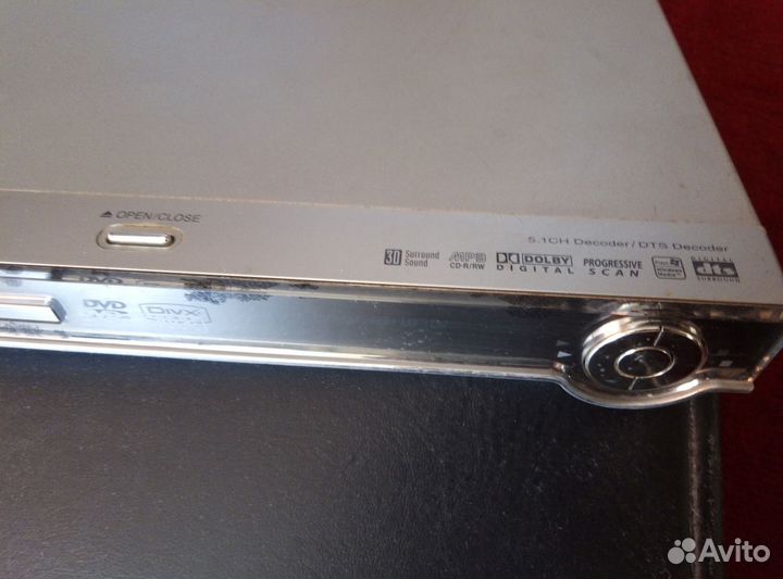 DVD-плеер LG-DK589XB