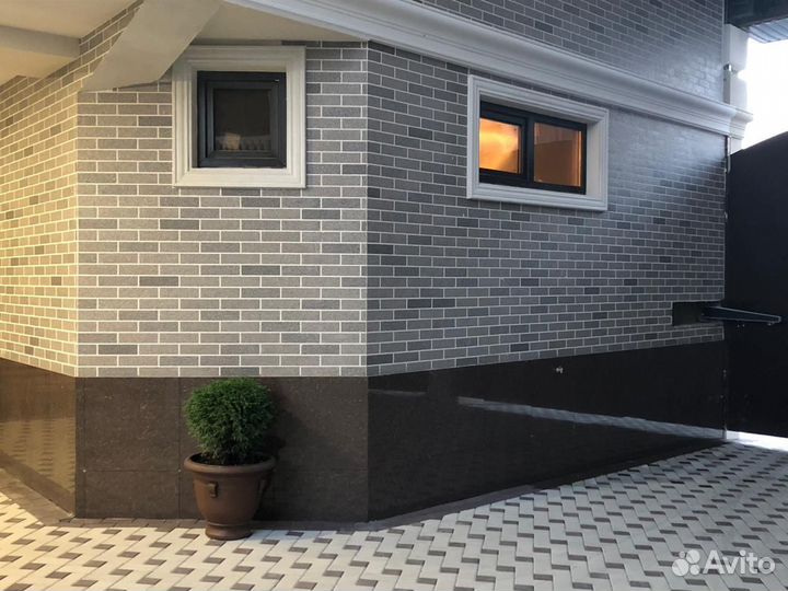 Кирпич на сетке