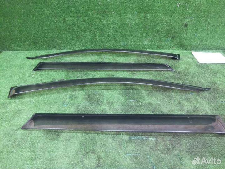 Ветровики комплект Toyota Corolla Fielder NZE141