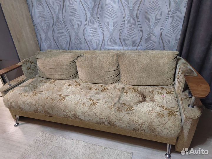 Диван б/у