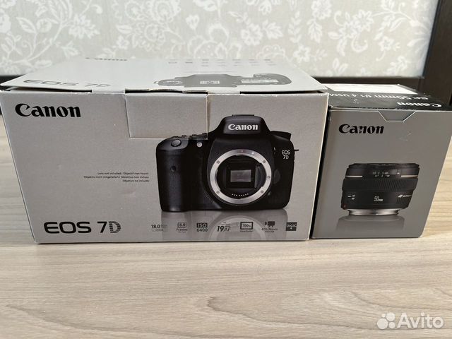 Зеркальный фотоаппарат Canon 7d объявление продам
