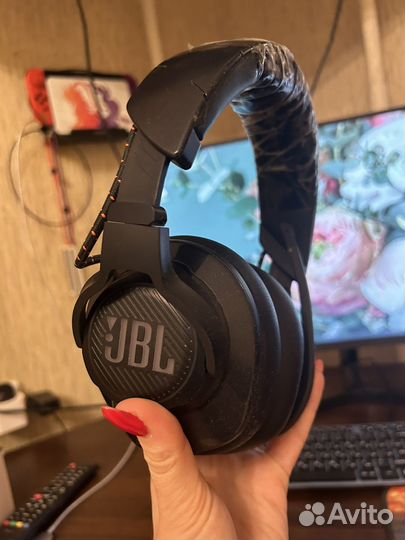 Беспроводные наушники jbl Quantum 610