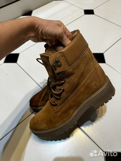 Ботинки осенние женские timberland