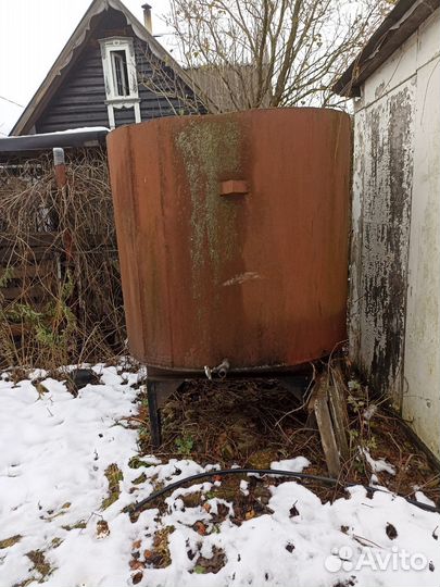 Ёмкость для воды металлическая объём 2145 литров