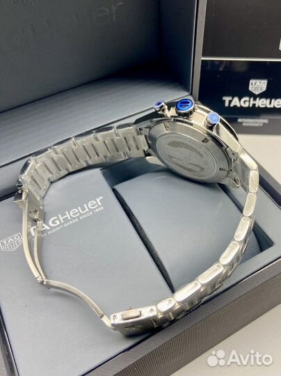 Часы наручные TAG Heuer Carrera