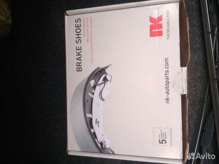 Тормозные колодки на volkswagen polo задние 274363