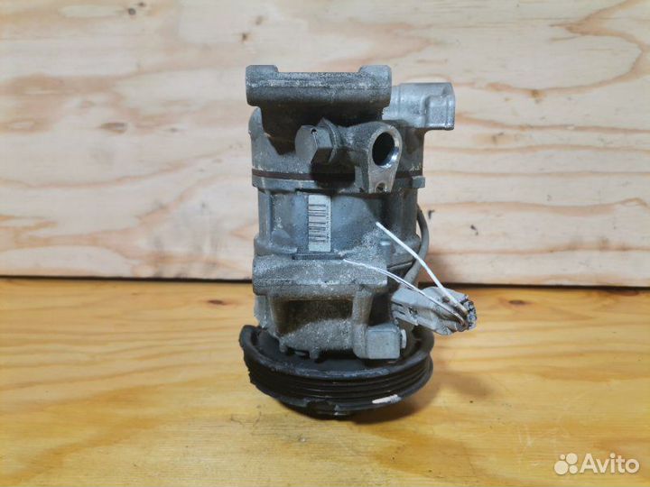 Компрессор кондиционера Toyota Spade NCP141 1nzfe