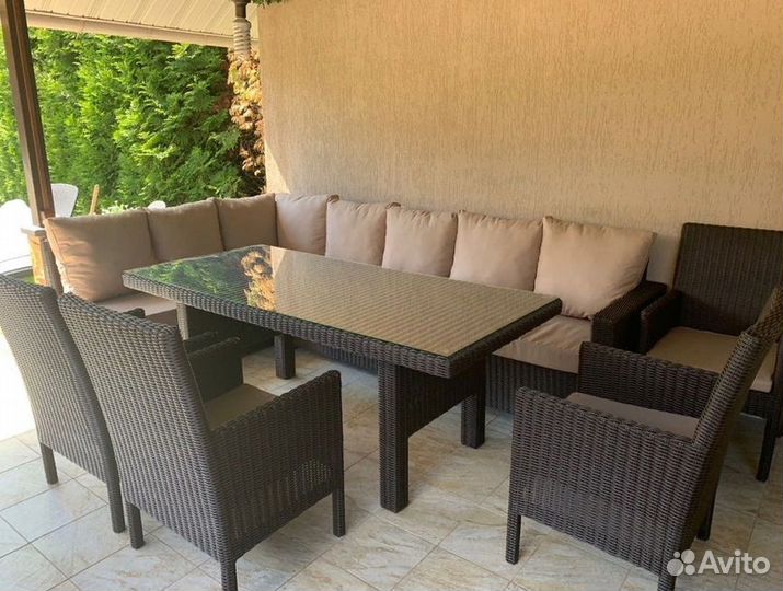 Комплект мебели из ротанга