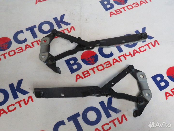 Петля капота land rover freelander L359