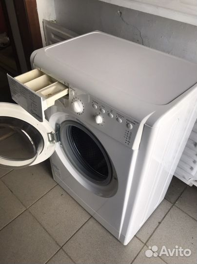 Стиральная машина indesit iwsb5085