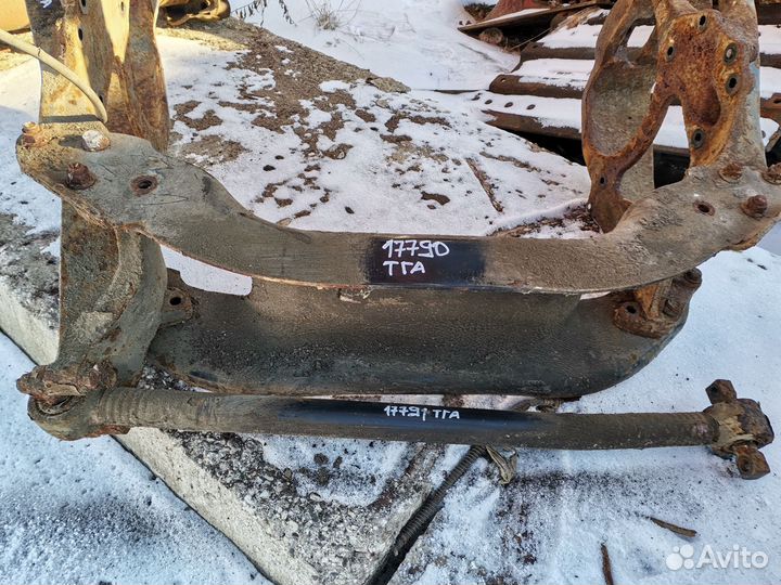 Траверса рамы передняя под пневмоподвеску