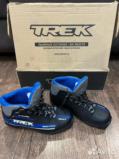 Лыжные ботинки