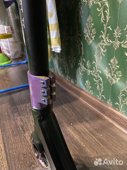 Трюковой самокат