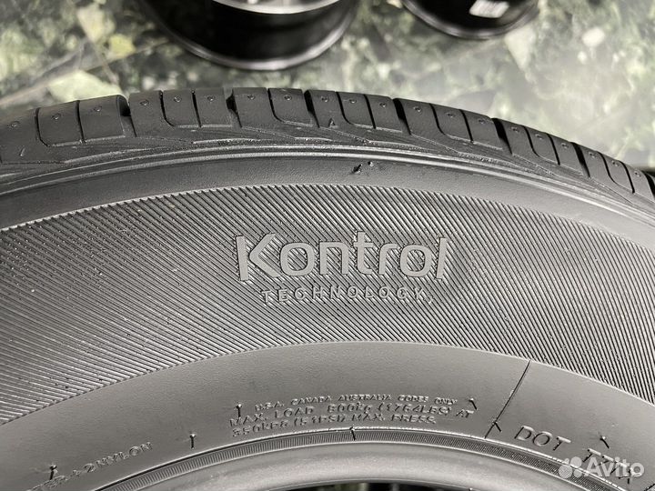 Hankook Dynapro HP2 RA33 215/70 R16 100H