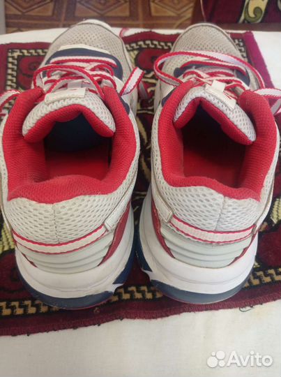 Кроссовки, 42размера