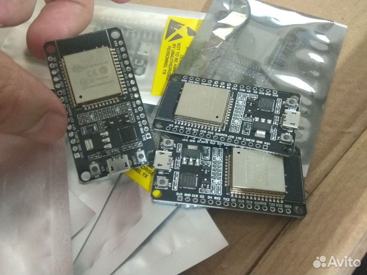 ESP32 ESP8266