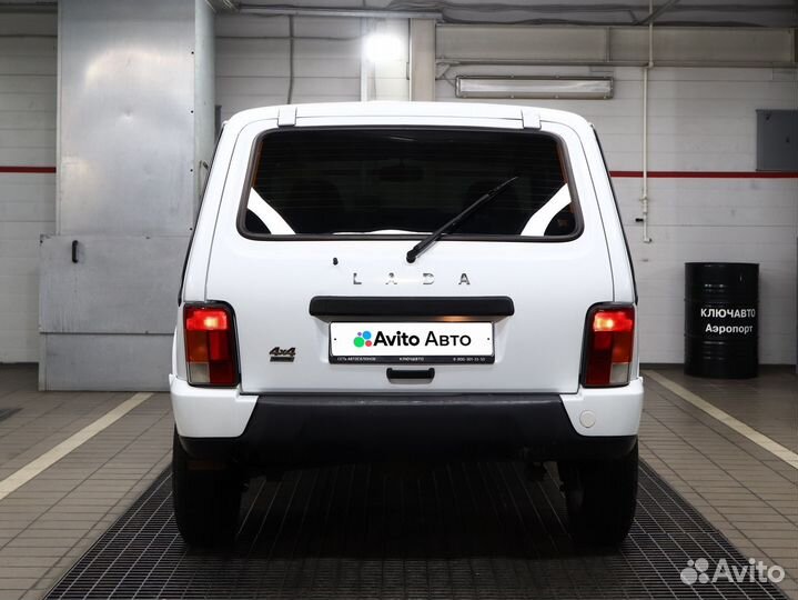 LADA 4x4 (Нива) 1.7 МТ, 2016, 94 000 км