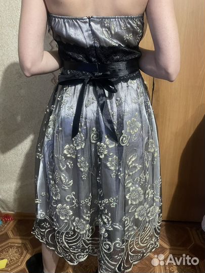 Вечернее платье