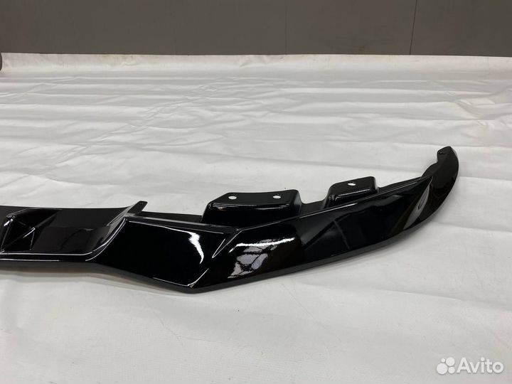 Губа перфоманс на передний бампер на BMW G30 LCI