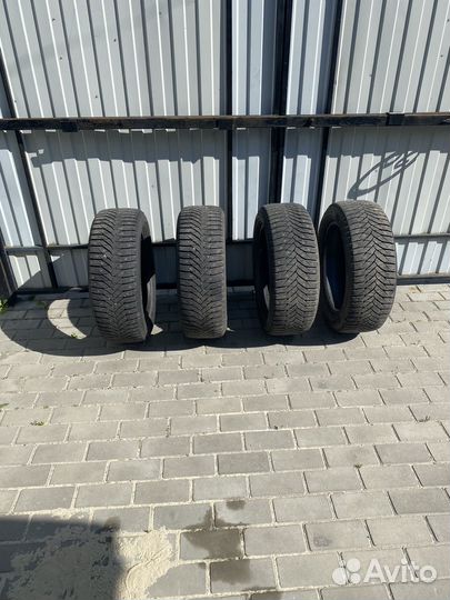 Triangle IceLink Trin PS01 215/55 R17