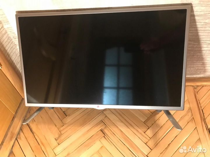 Телевизор LG 32LB580U, смарт, LED