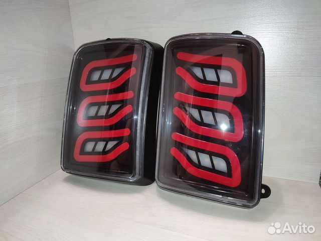 Задние LED фонари Нива 4x4 в стиле 