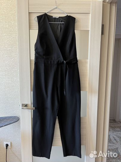 Продам костюм слитный для офиса/учебы