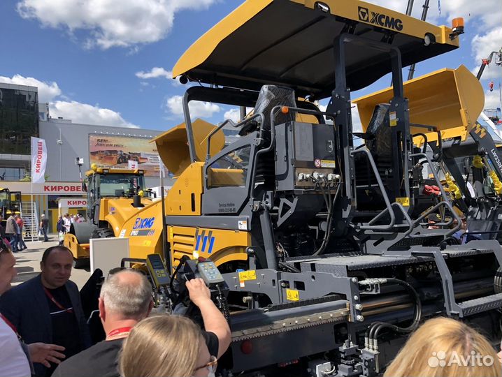Асфальтобетоноукладчик XCMG RP603, 2023