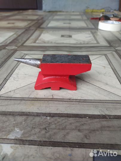 Наковальня