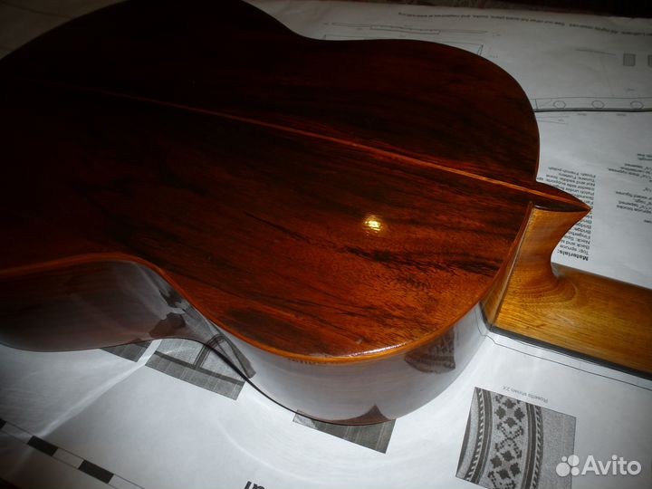 Мастеровая семиструнная гитара