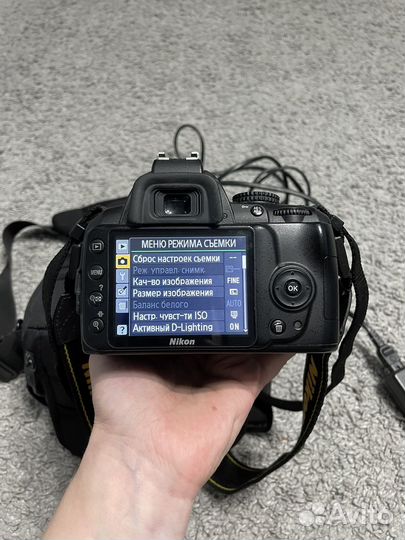 Зеркальный фотоаппарат nikon d3000