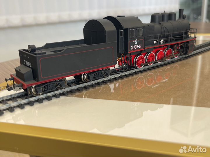 Паровоз Эм737-51 модель жд 1/87 но