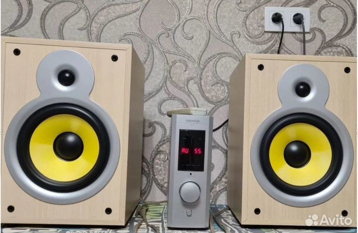Акустику Microlab pro 3 с усилителем