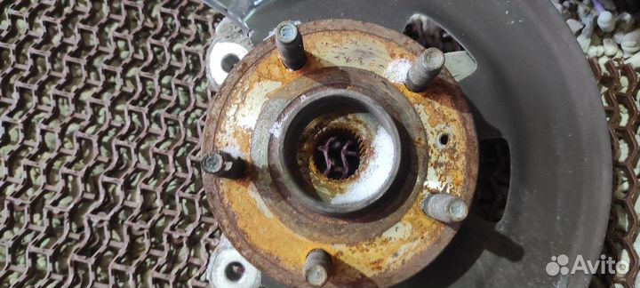 Кулак поворотный левый астра J Opel Astra