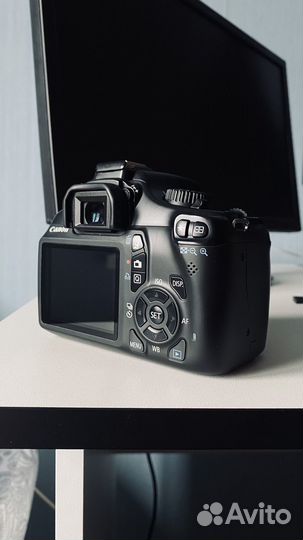 Фотоаппарат canon eos 1100d, 18-200 sigma